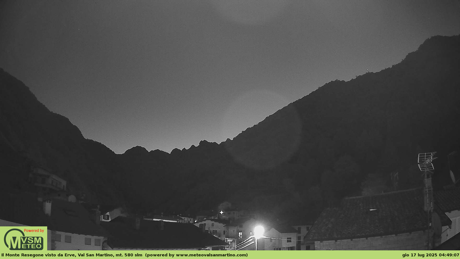 immagine della webcam nei dintorni di Cesana Brianza: webcam Erve