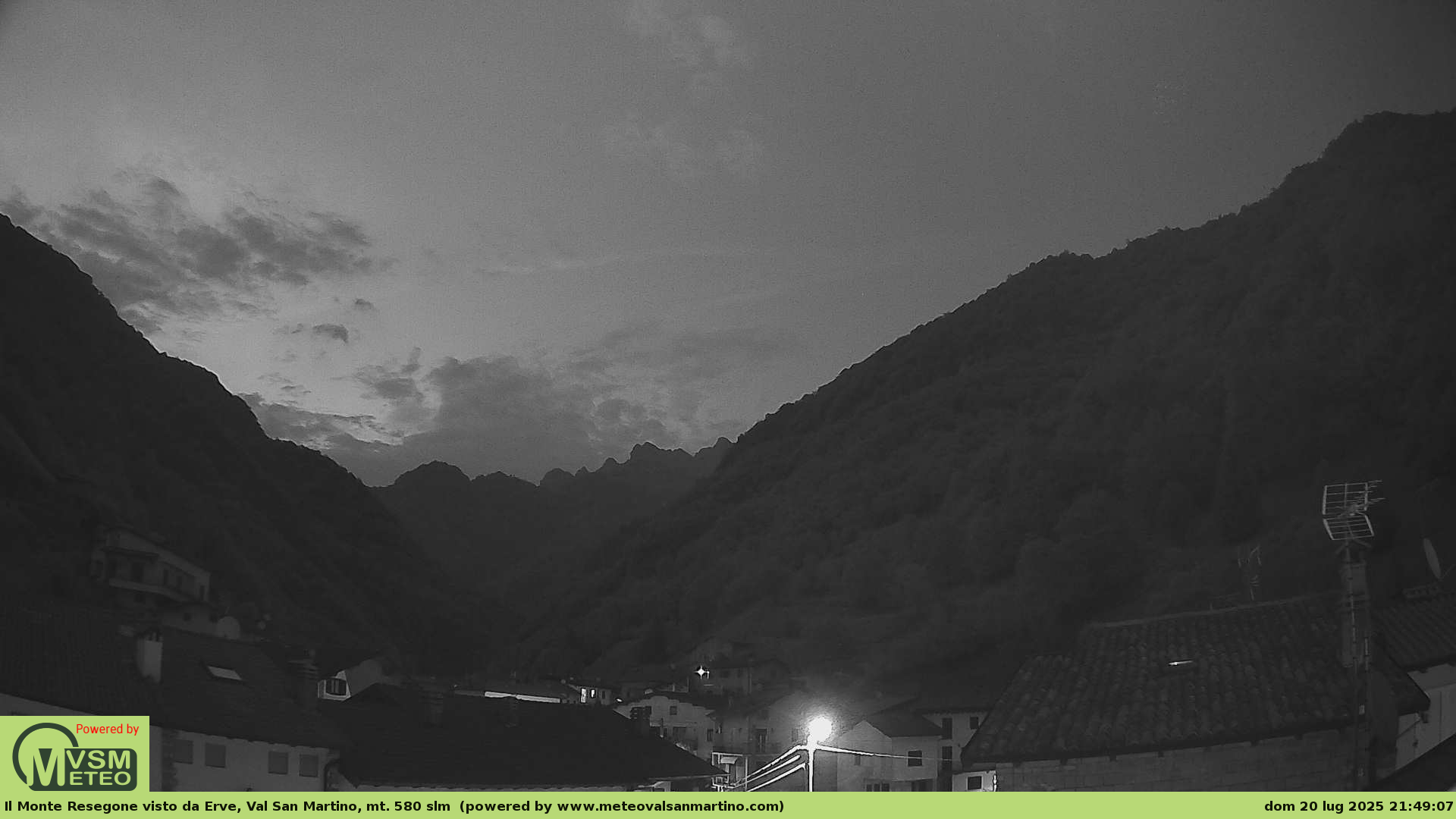 immagine della webcam nei dintorni di Cesana Brianza: webcam Erve