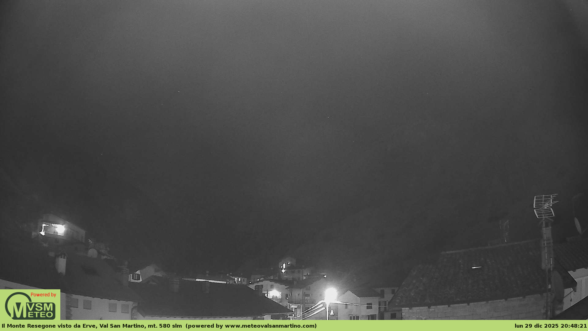 immagine della webcam nei dintorni di Piani Resinelli: webcam Erve