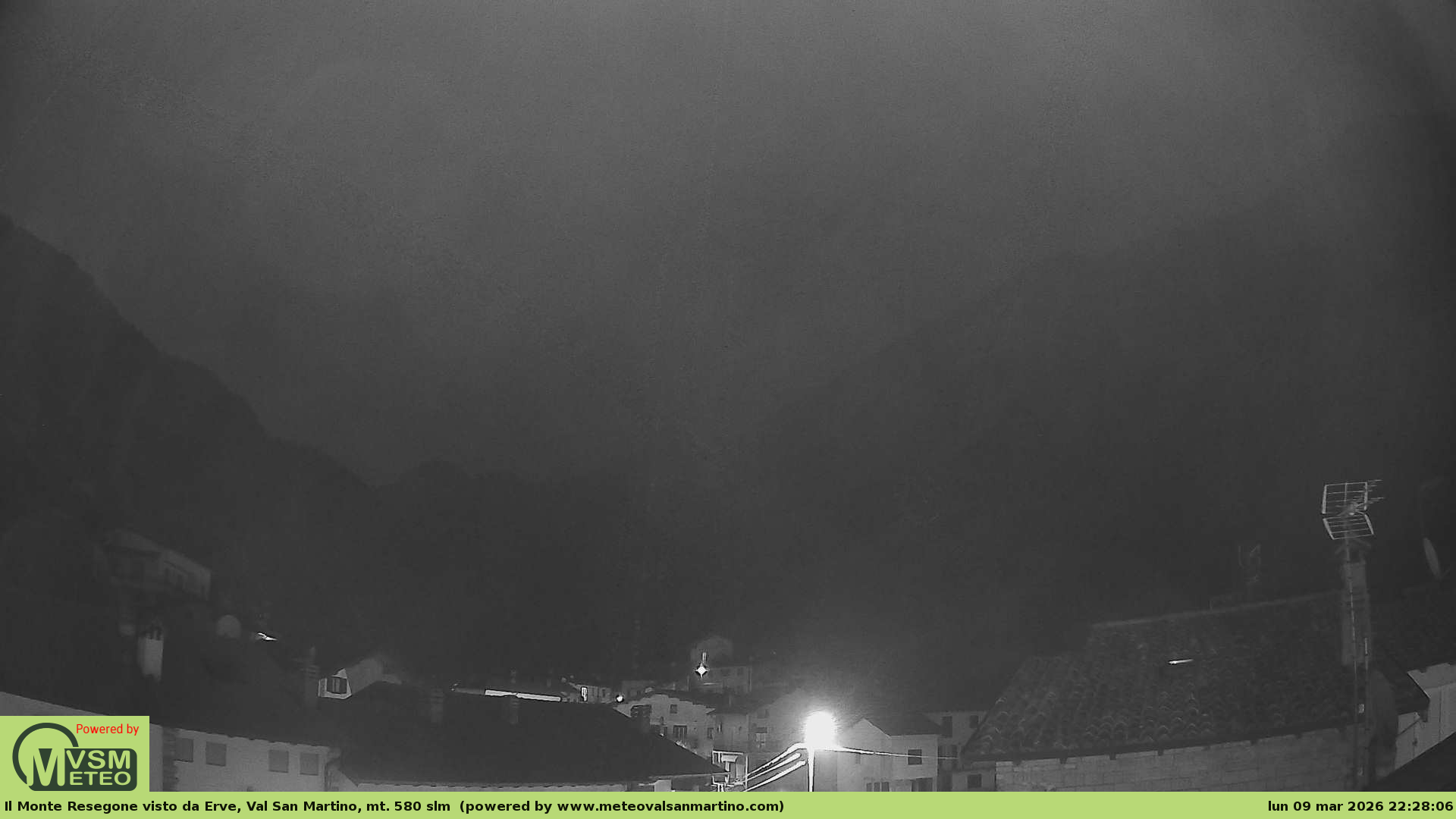 immagine della webcam nei dintorni di Piani di Artavaggio: webcam Erve